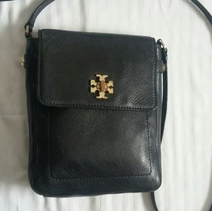 Tori Burch Cross Crossbody Bag 8×10
